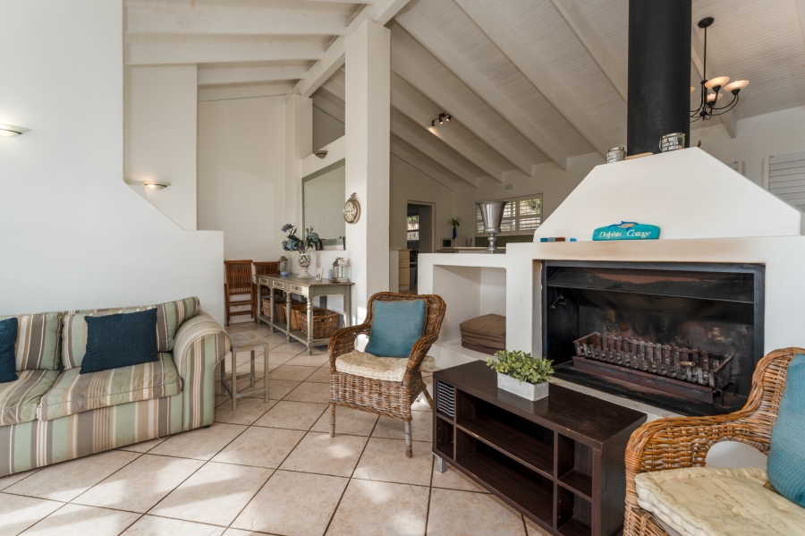 4 Bedroom Property for Sale in Simons Kloof Western Cape